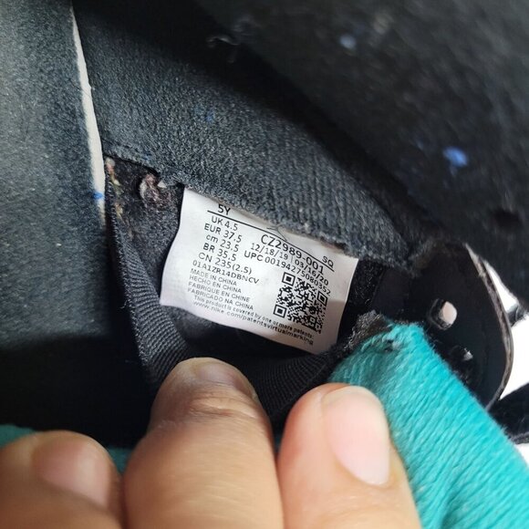 Air Jordan 5 Retro Grapes Black Purple Teal Red Boys Sneakers Size 5Y Nike Air - Picture 9 of 10